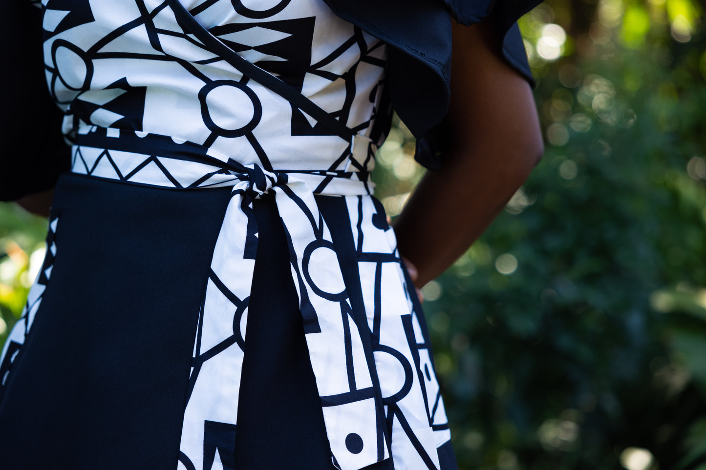 THE PINAFORE WRAP / KUBA PRINT